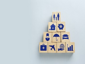 insurance-wooden-blocks